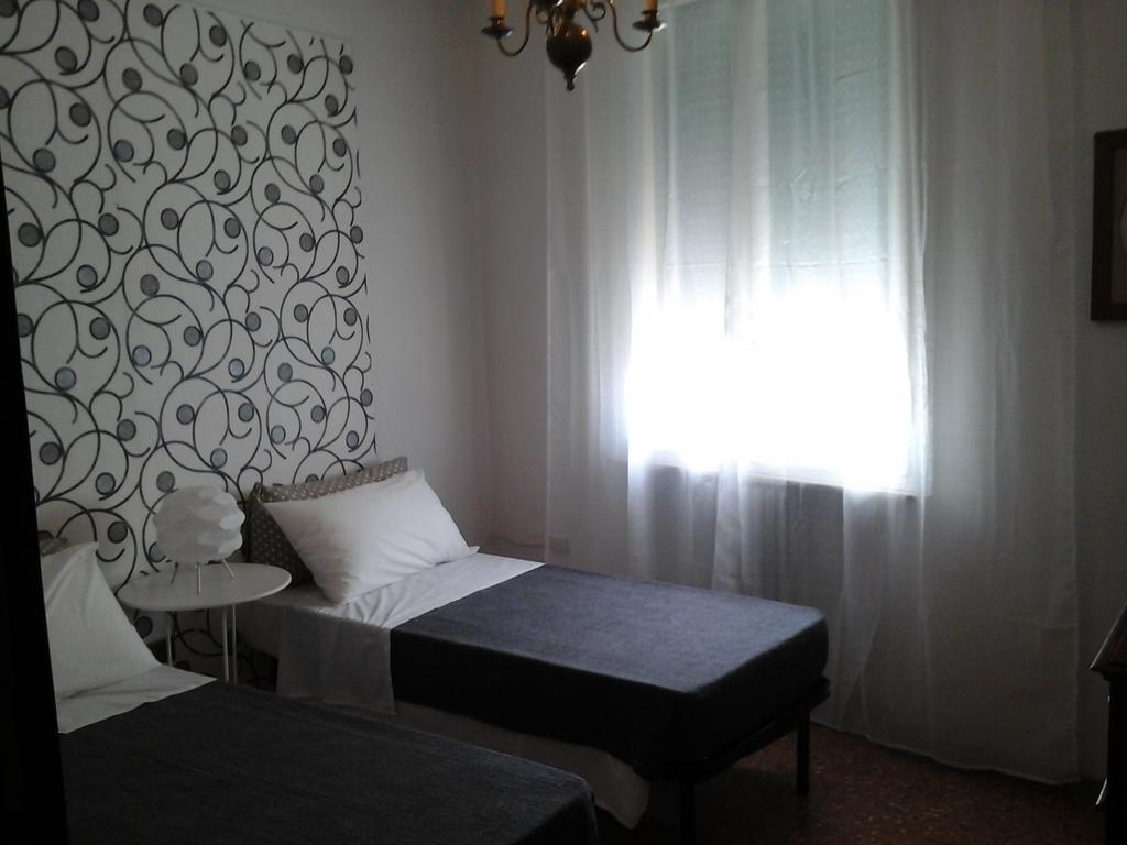 L.T. Schneider B&B Bologna Exterior photo